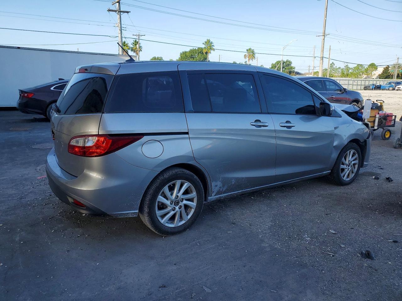2014 Mazda 5 Sport - zdjęcie 3
