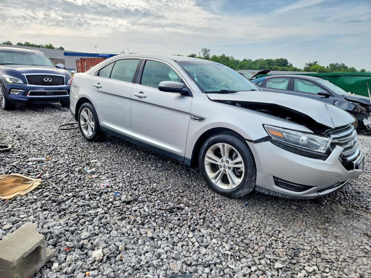 2018 Ford Taurus Sel - zdjęcie 4