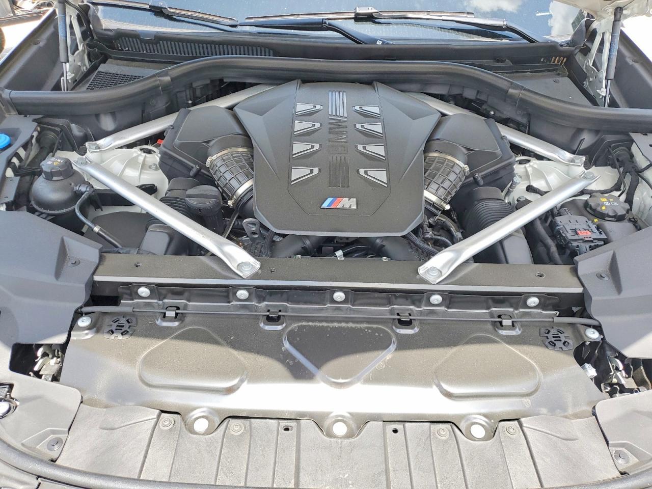 2026 BMW X6 M60I - zdjęcie 11