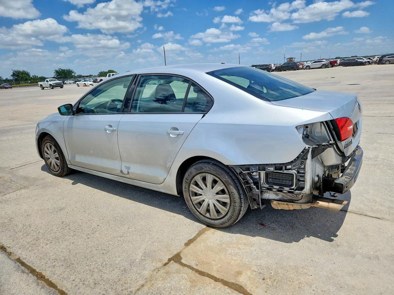 2014 Volkswagen Jetta Base - zdjęcie 2