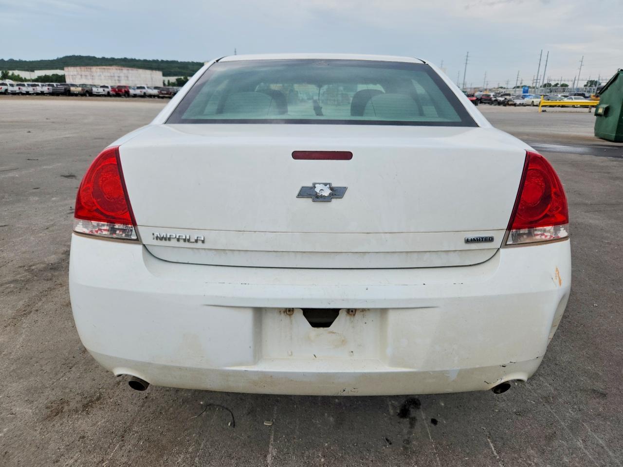2014 Chevrolet Impala Limited Ls - zdjęcie 6