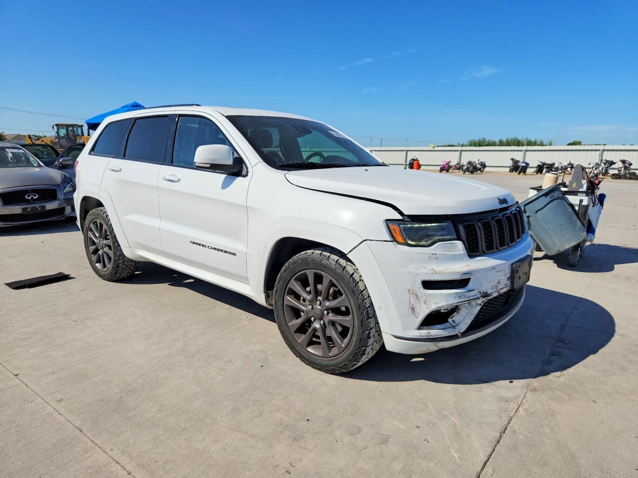2019 Jeep Grand Cherokee Overland - zdjęcie 4