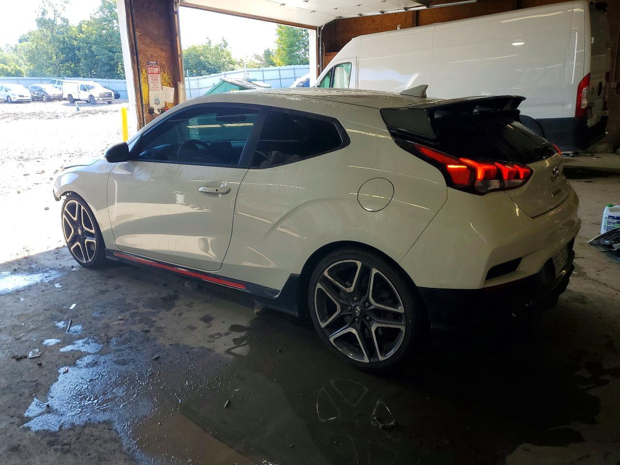 2020 Hyundai Veloster N Base - zdjęcie 2