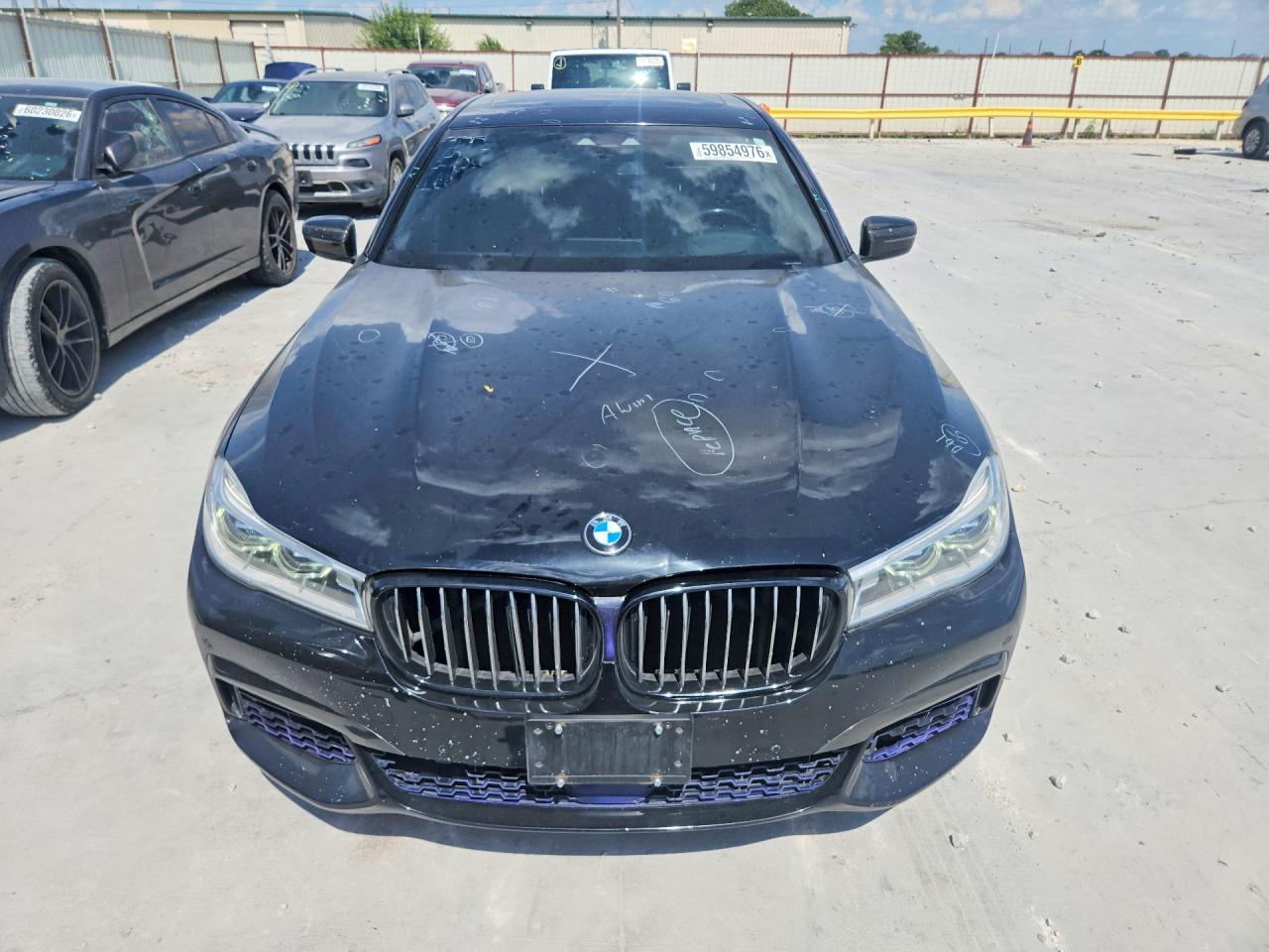 BMW Seria 7 - zdjęcie 5
