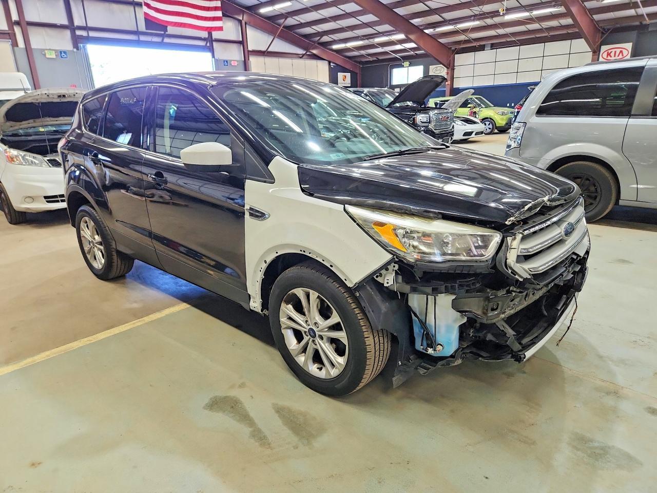 2017 Ford Escape Se - zdjęcie 4