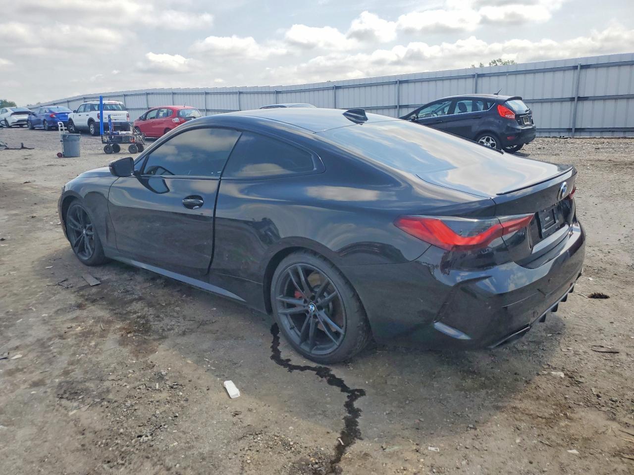 2022 BMW M440I - zdjęcie 2
