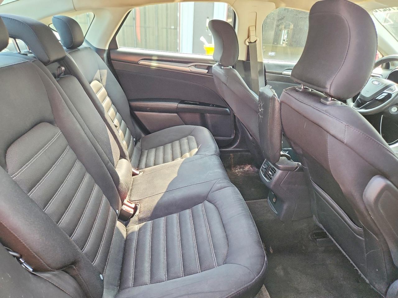 2015 Ford Fusion Se - zdjęcie 10