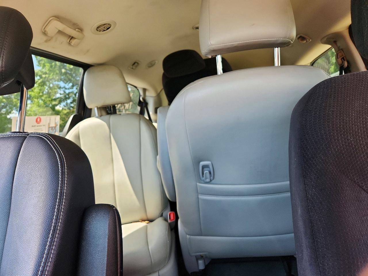 2014 Dodge Grand Caravan Sxt - zdjęcie 10