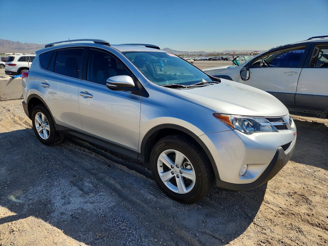 2014 Toyota Rav4 Xle - zdjęcie 4
