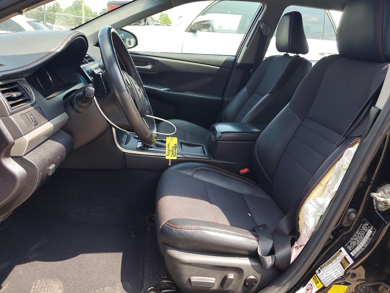 2017 Toyota Camry Se - zdjęcie 7