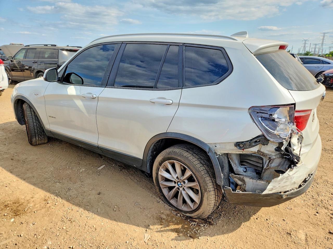 2015 BMW X3 xDrive28I - zdjęcie 2