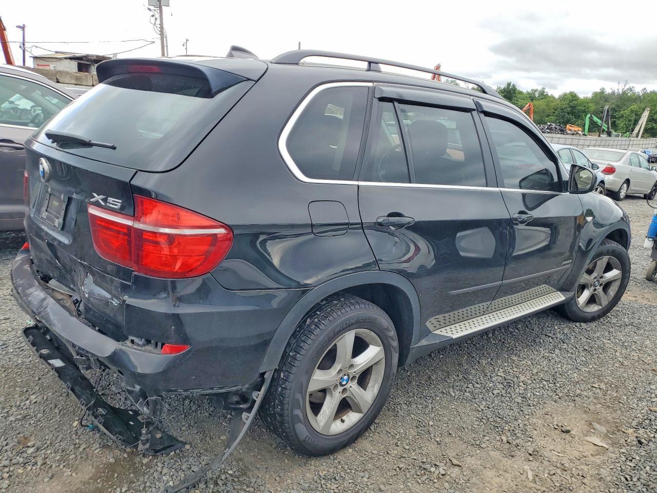 2013 BMW X5 xDrive35I - zdjęcie 3