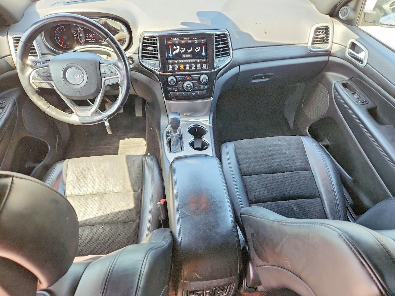 2021 Jeep Grand Cherokee Laredo - zdjęcie 11
