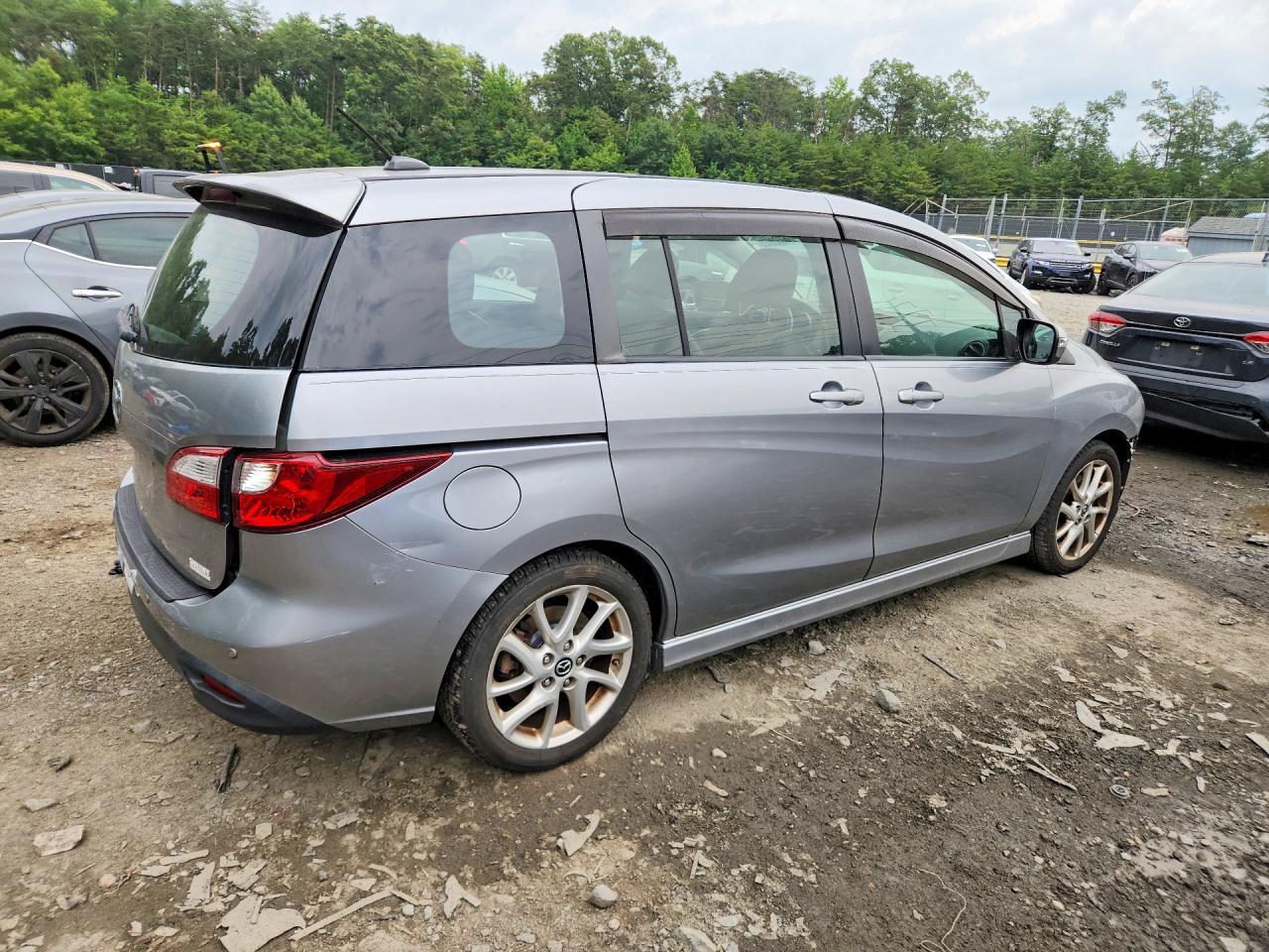 2014 Mazda 5 Grand Touring - zdjęcie 3