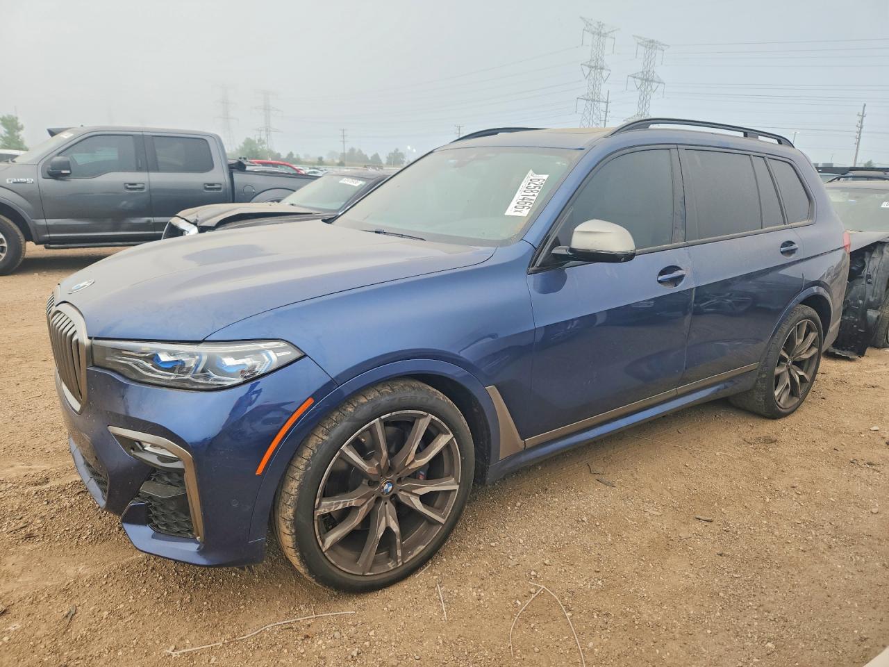 2021 BMW X7 M50I - zdjęcie główne