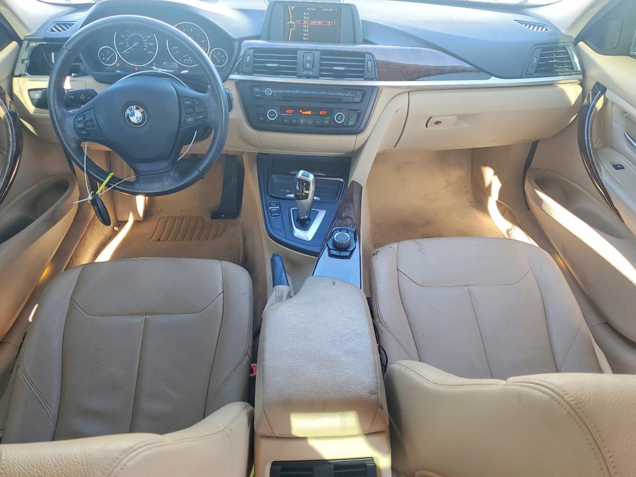 2013 BMW 328 I - zdjęcie 8