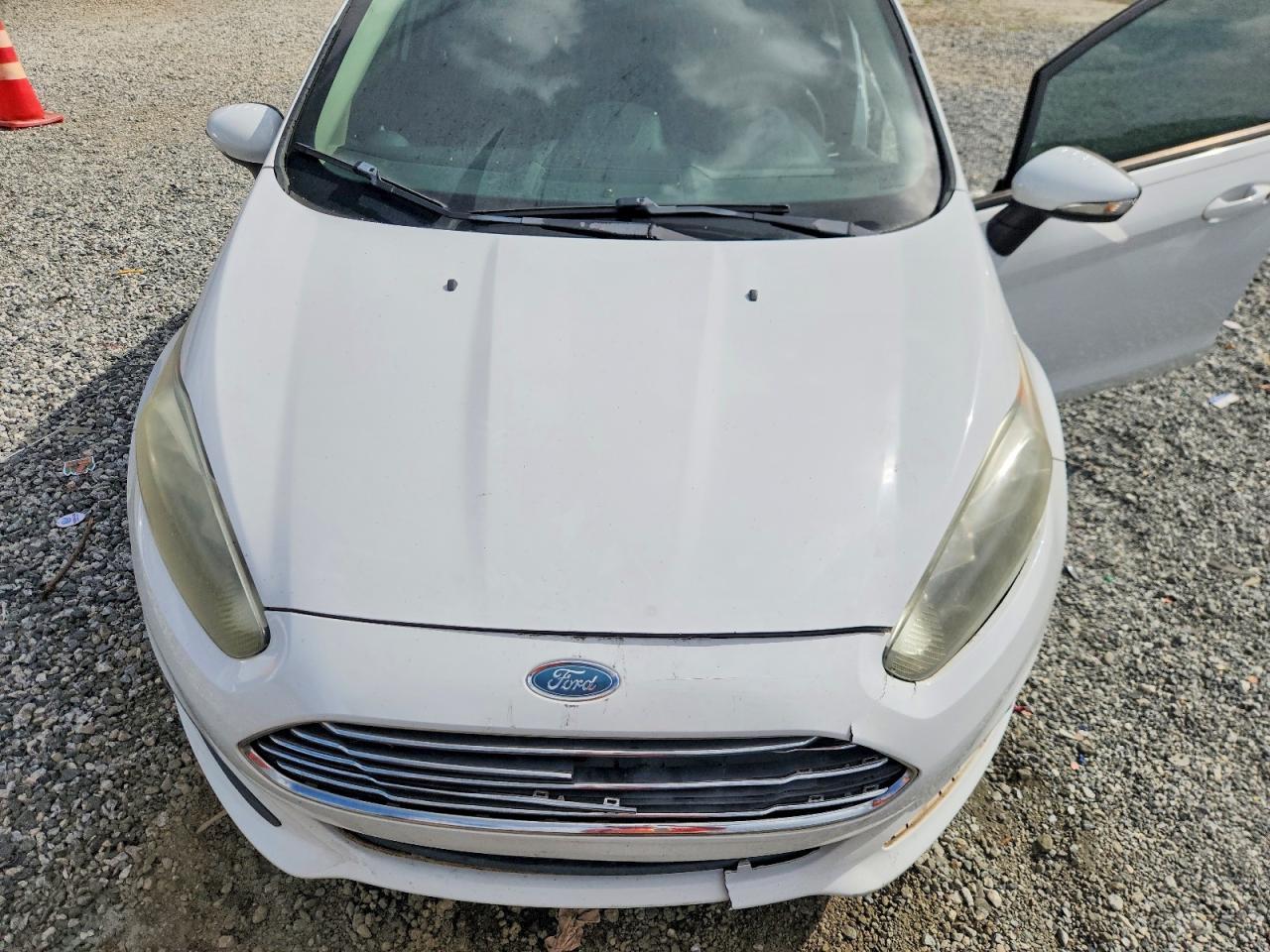 2015 Ford Fiesta Se - zdjęcie 11