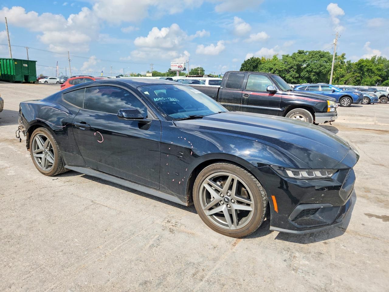 2024 Ford Mustang - zdjęcie 4