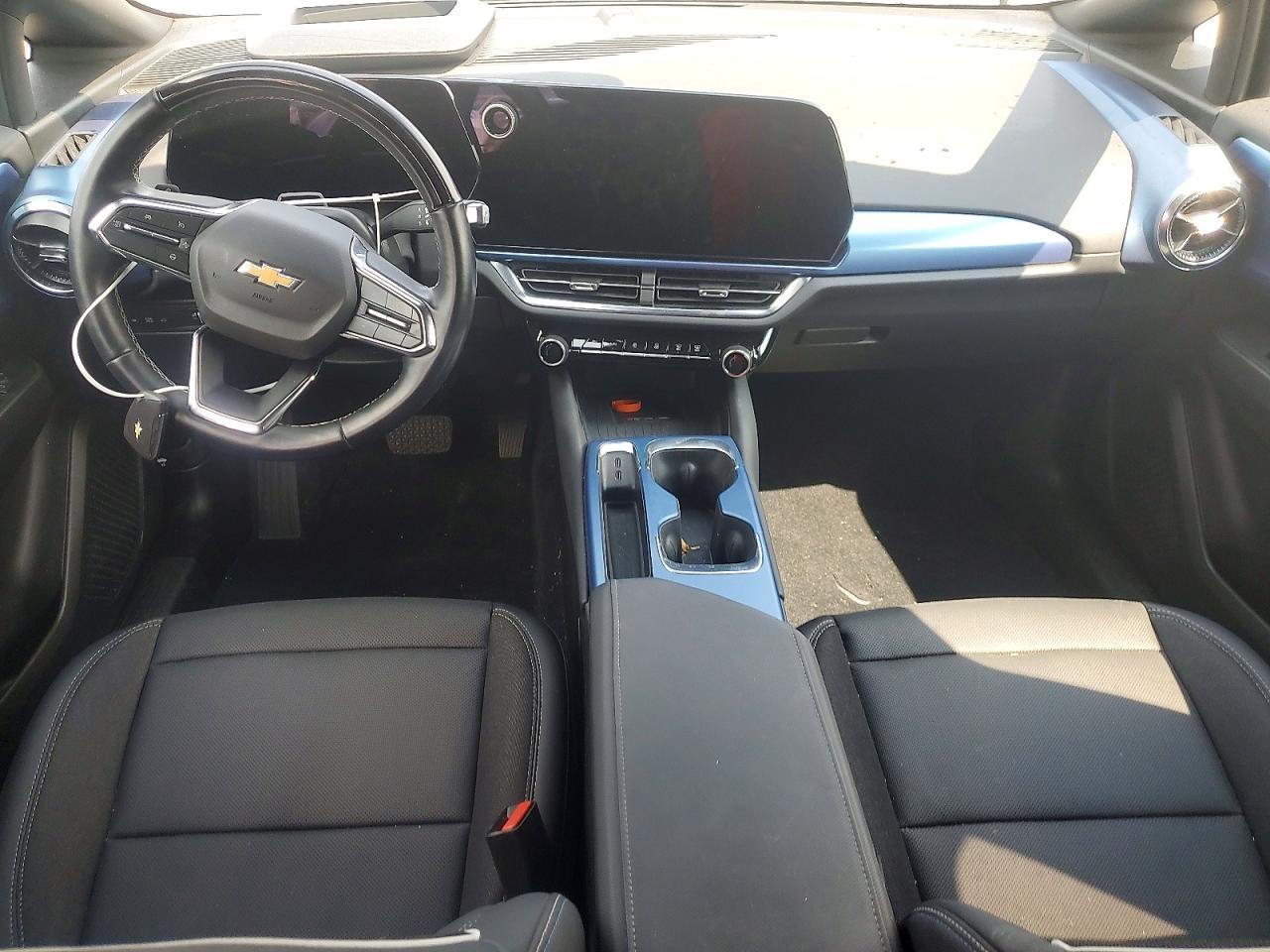 2025 Chevrolet Equinox Lt - zdjęcie 8