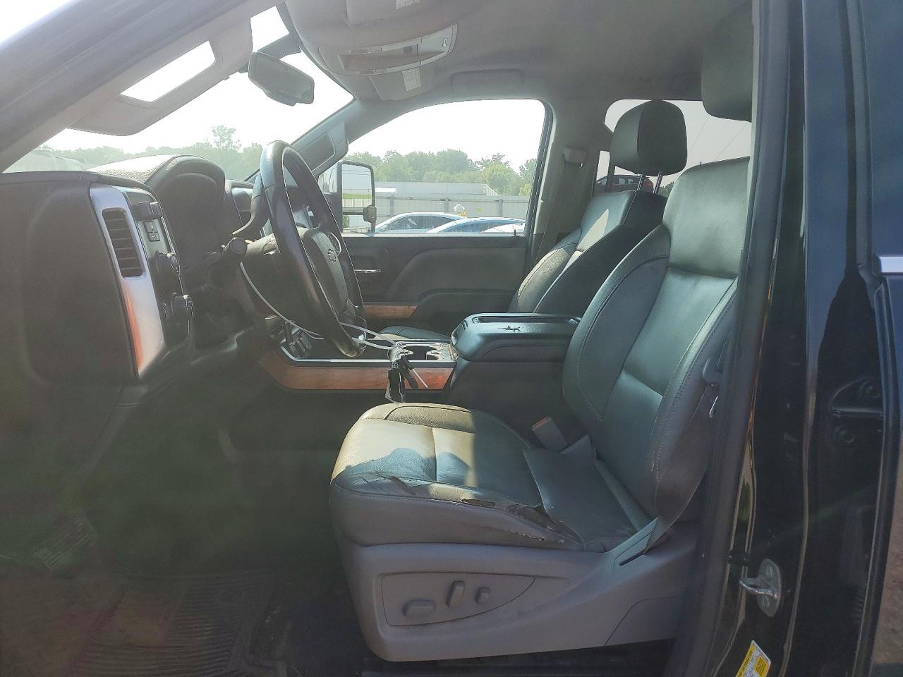 2015 Chevrolet Silverado - zdjęcie 7