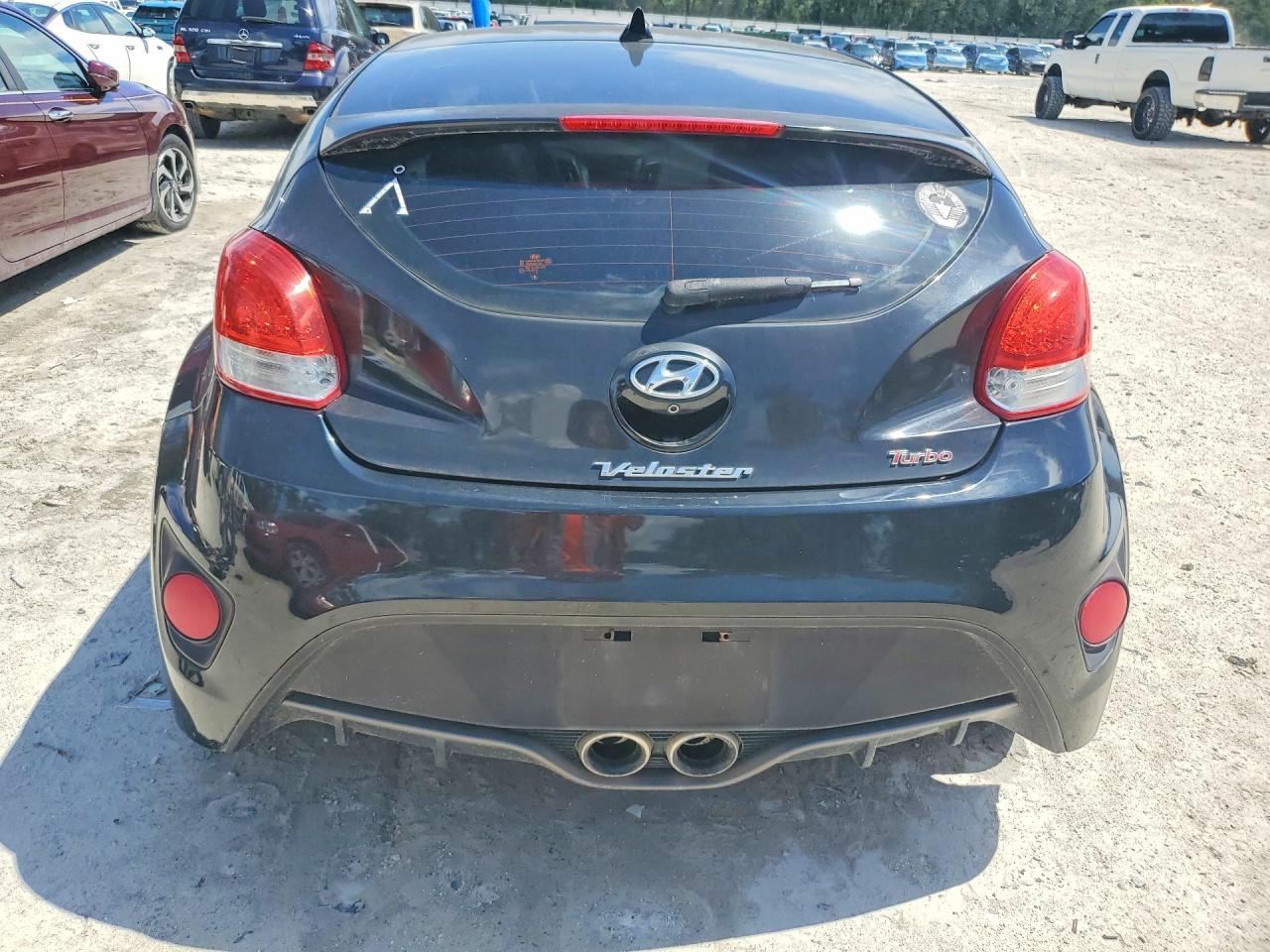 2016 Hyundai Veloster Turbo - zdjęcie 6