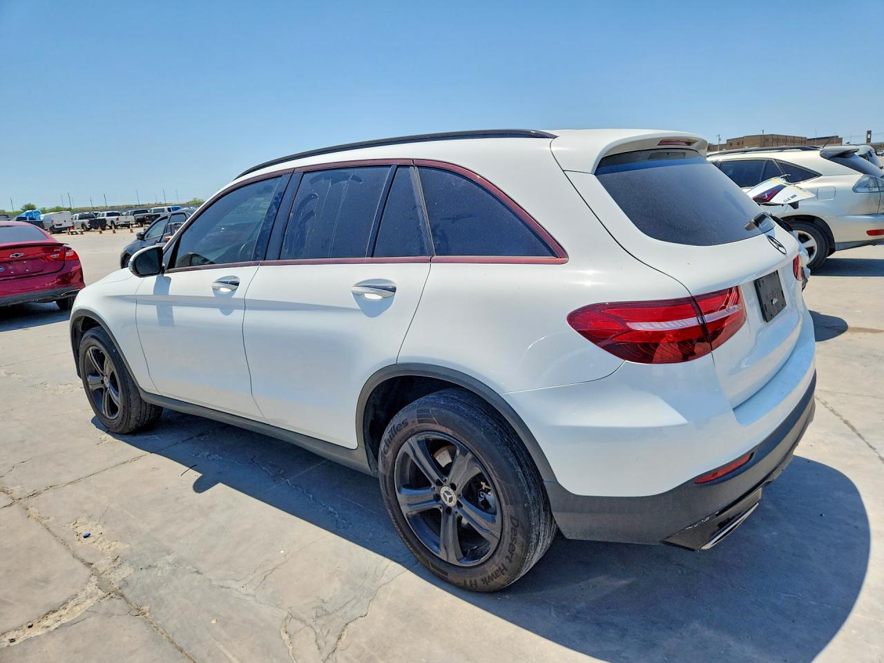 2019 Mercedes-Benz Glc 300 - zdjęcie 2