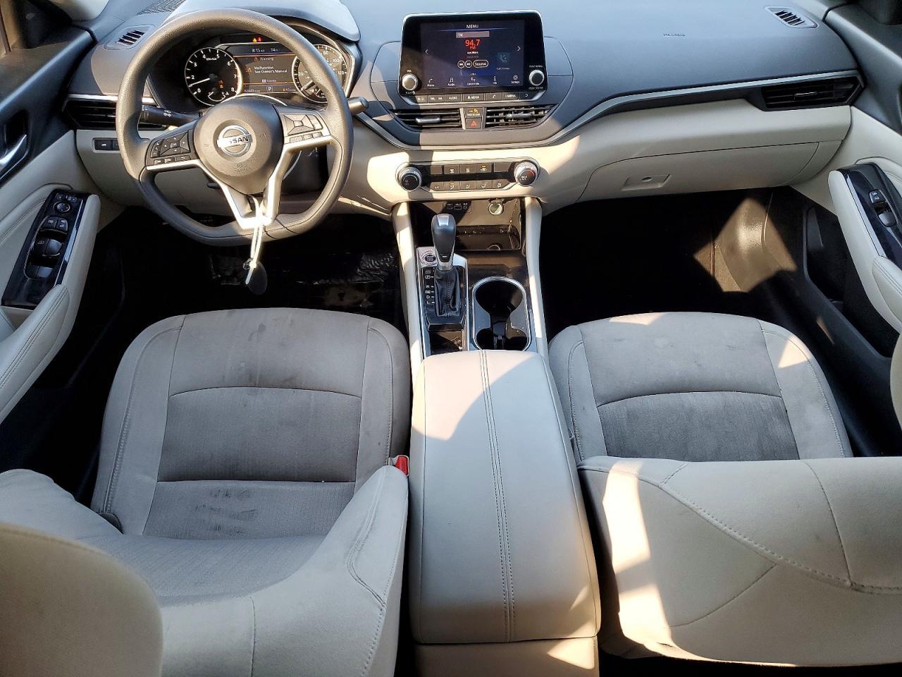 2021 Nissan Altima Sv - zdjęcie 8