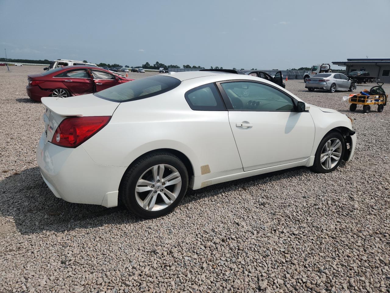 2013 Nissan Altima S - zdjęcie 3