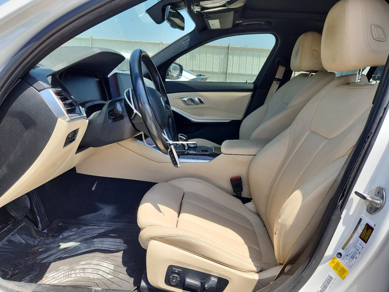2019 BMW 330I - zdjęcie 7