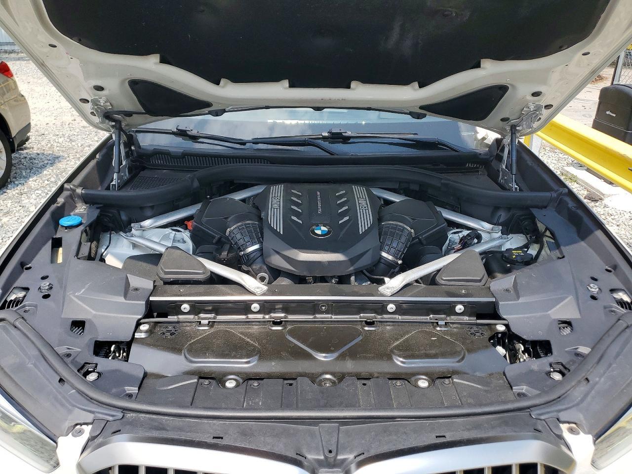 2020 BMW X5 M50I - zdjęcie 12
