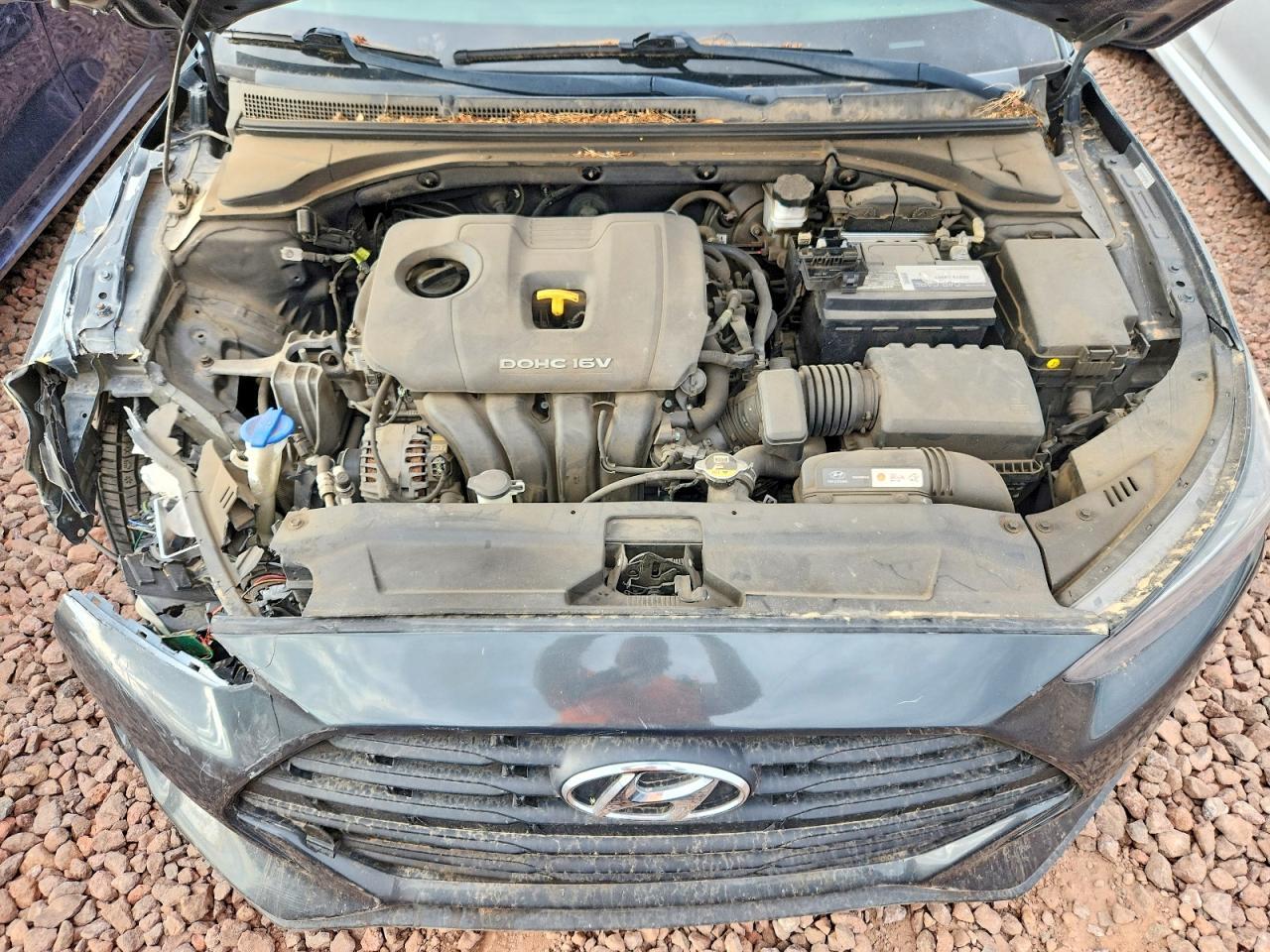 2019 Hyundai Veloster 2.0L Premium - zdjęcie 11