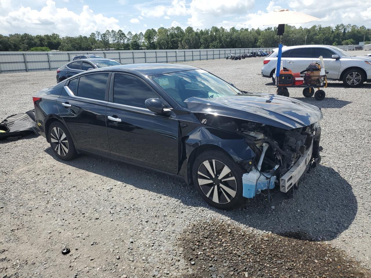 2021 Nissan Altima Sv - zdjęcie 4