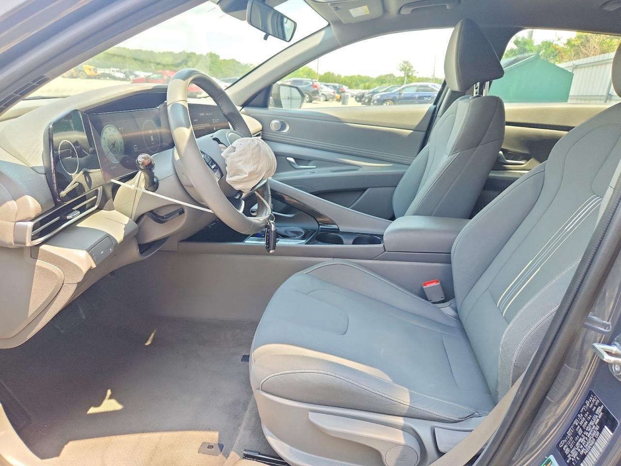 2023 Hyundai Elantra Sel - zdjęcie 7