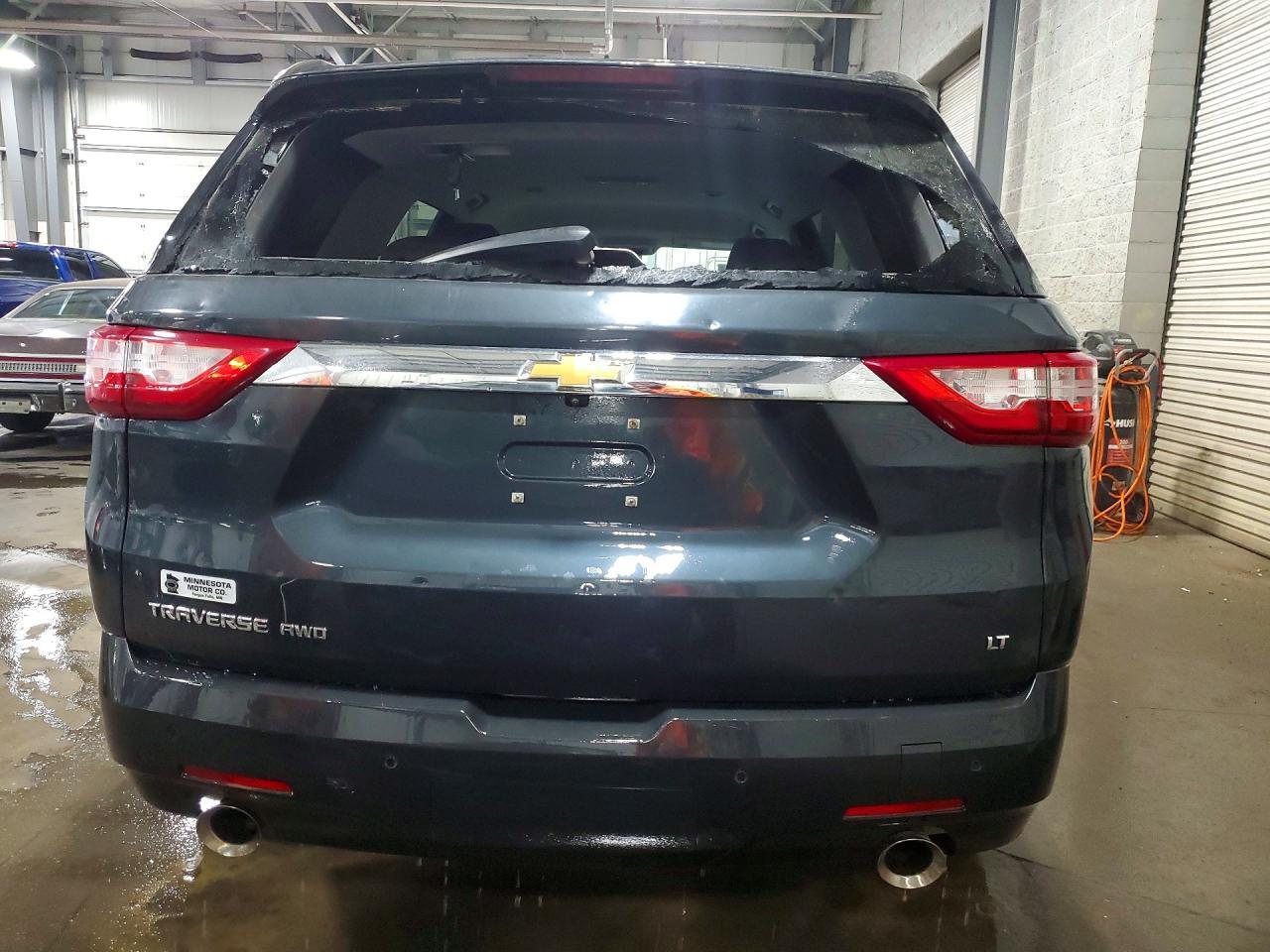 2021 Chevrolet Traverse Lt - zdjęcie 6