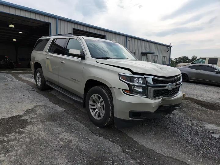2015 Chevrolet Suburban K1500 Lt - zdjęcie 14