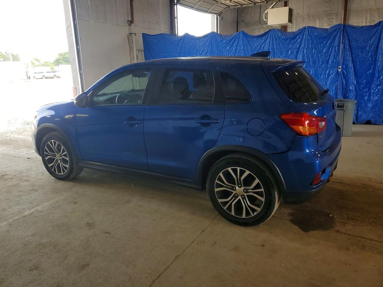 2018 Mitsubishi Outlander Sport Es - zdjęcie 2