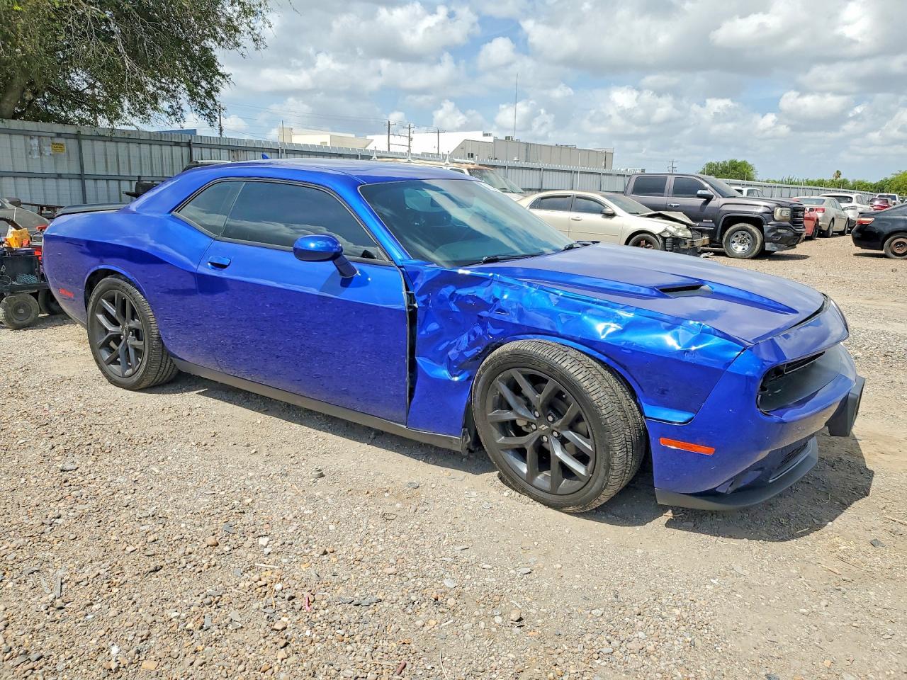 2022 Dodge Challenger Sxt - zdjęcie 4