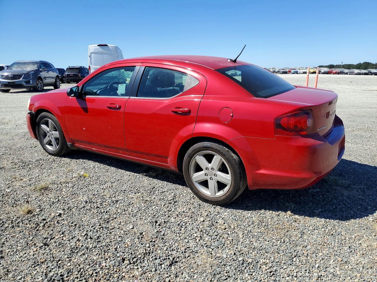 2013 Dodge Avenger Se - zdjęcie 2