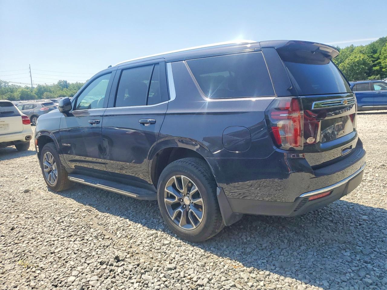 2023 Chevrolet Tahoe K1500 Ls - zdjęcie 2