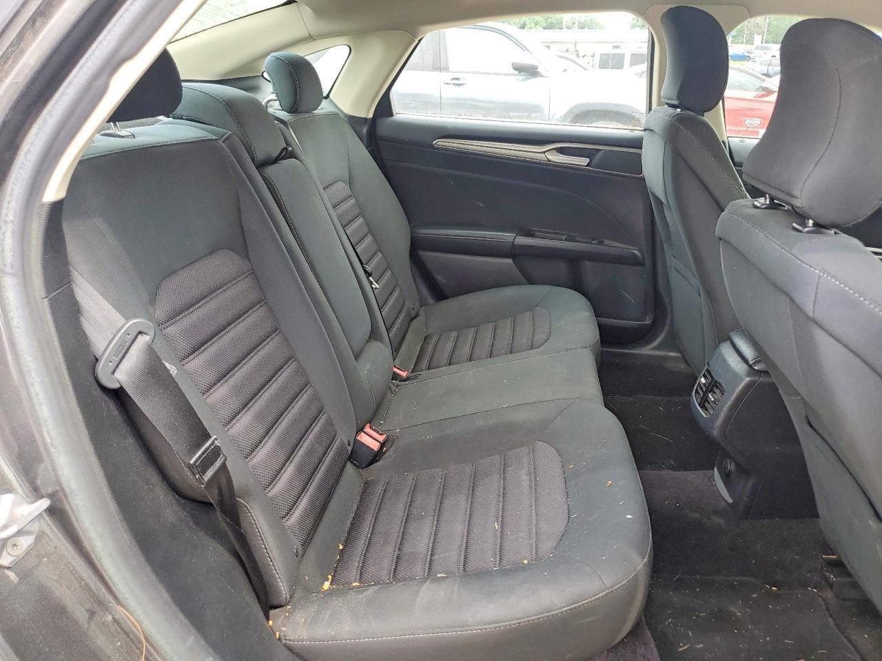 2017 Ford Fusion Se - zdjęcie 10