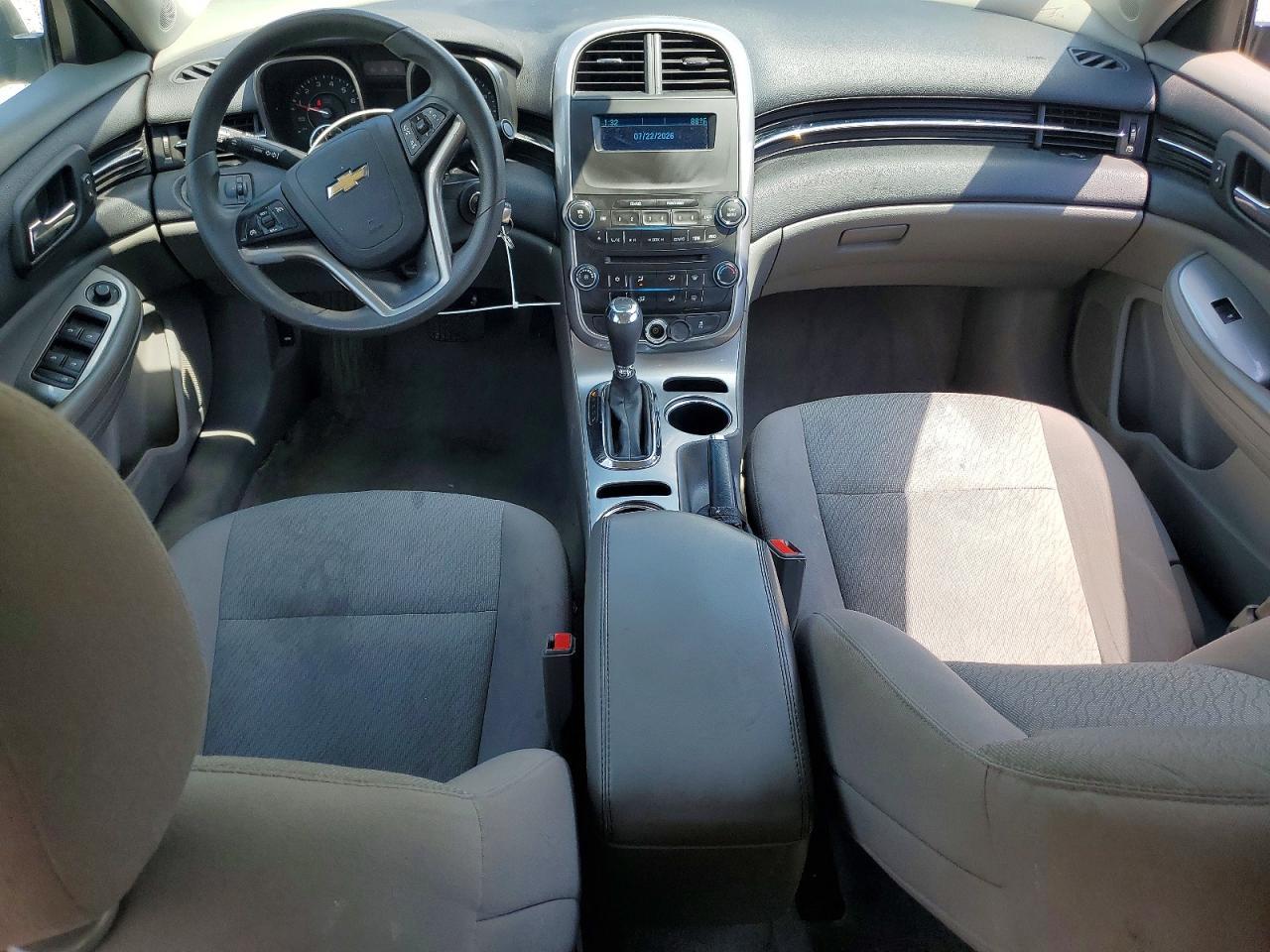 2015 Chevrolet Malibu Ls - zdjęcie 8
