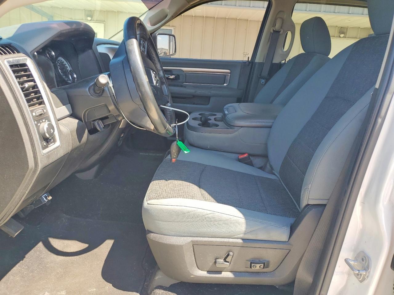 2019 Ram 1500 Classic Slt - zdjęcie 7