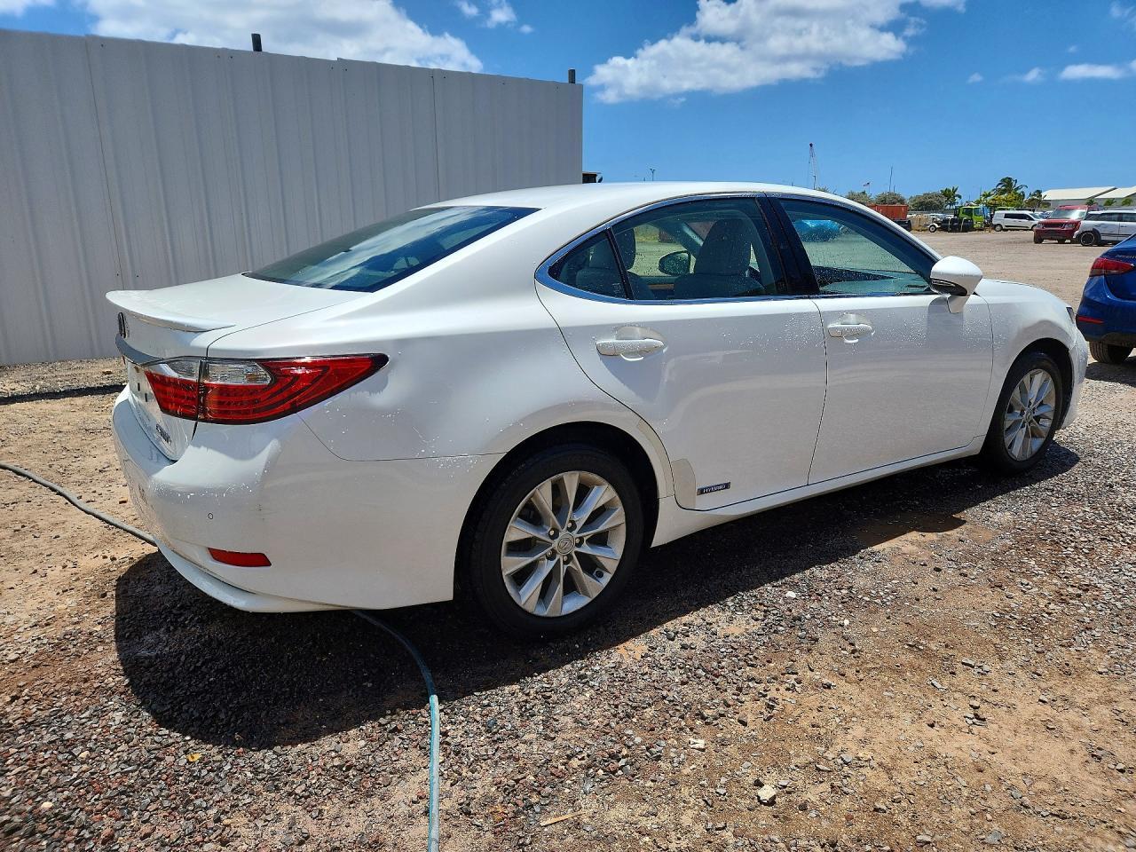 2014 Lexus Es 300H - zdjęcie 3