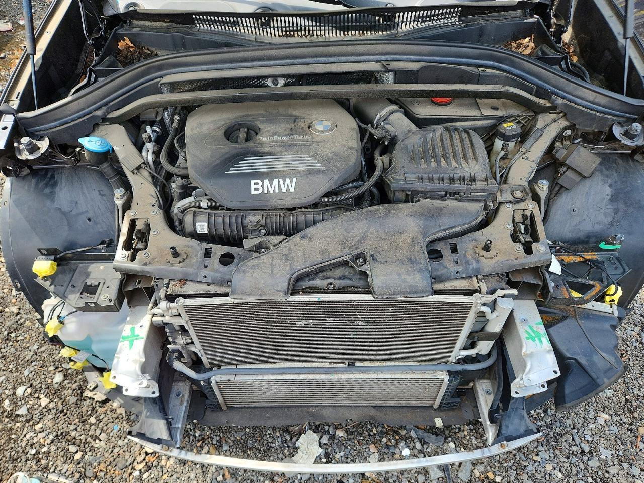 2016 BMW X1 xDrive28I - zdjęcie 12