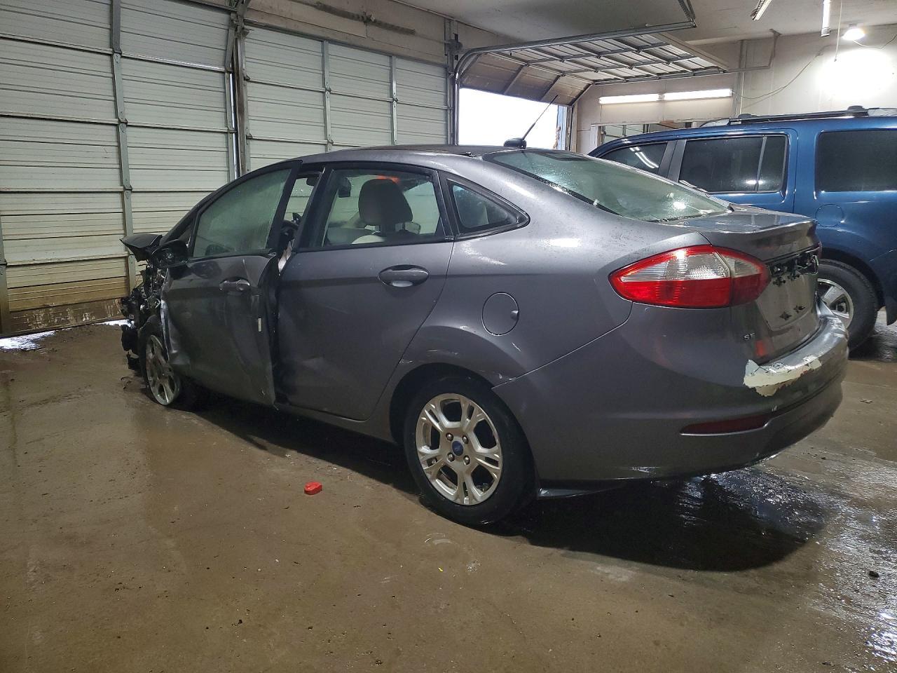 2014 Ford Fiesta Se - zdjęcie 2