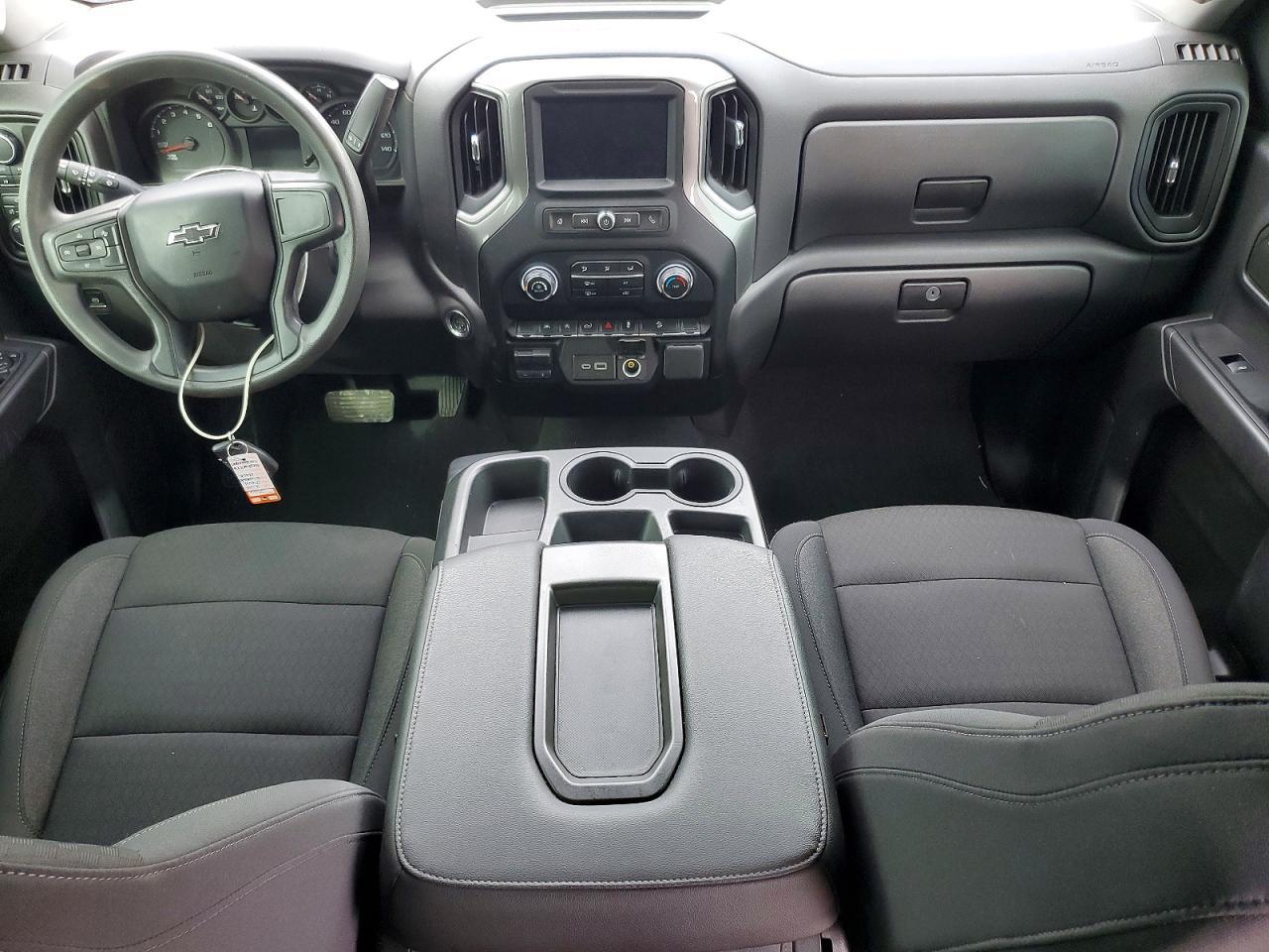 2024 Chevrolet Silverado K1500 Trail Boss Custom - zdjęcie 8