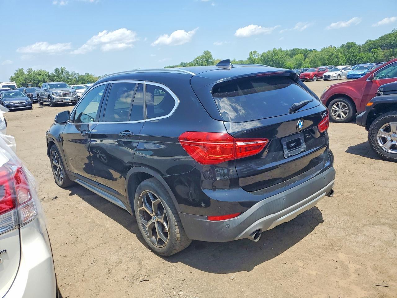 2017 BMW X1 Sdrive28I - zdjęcie 2