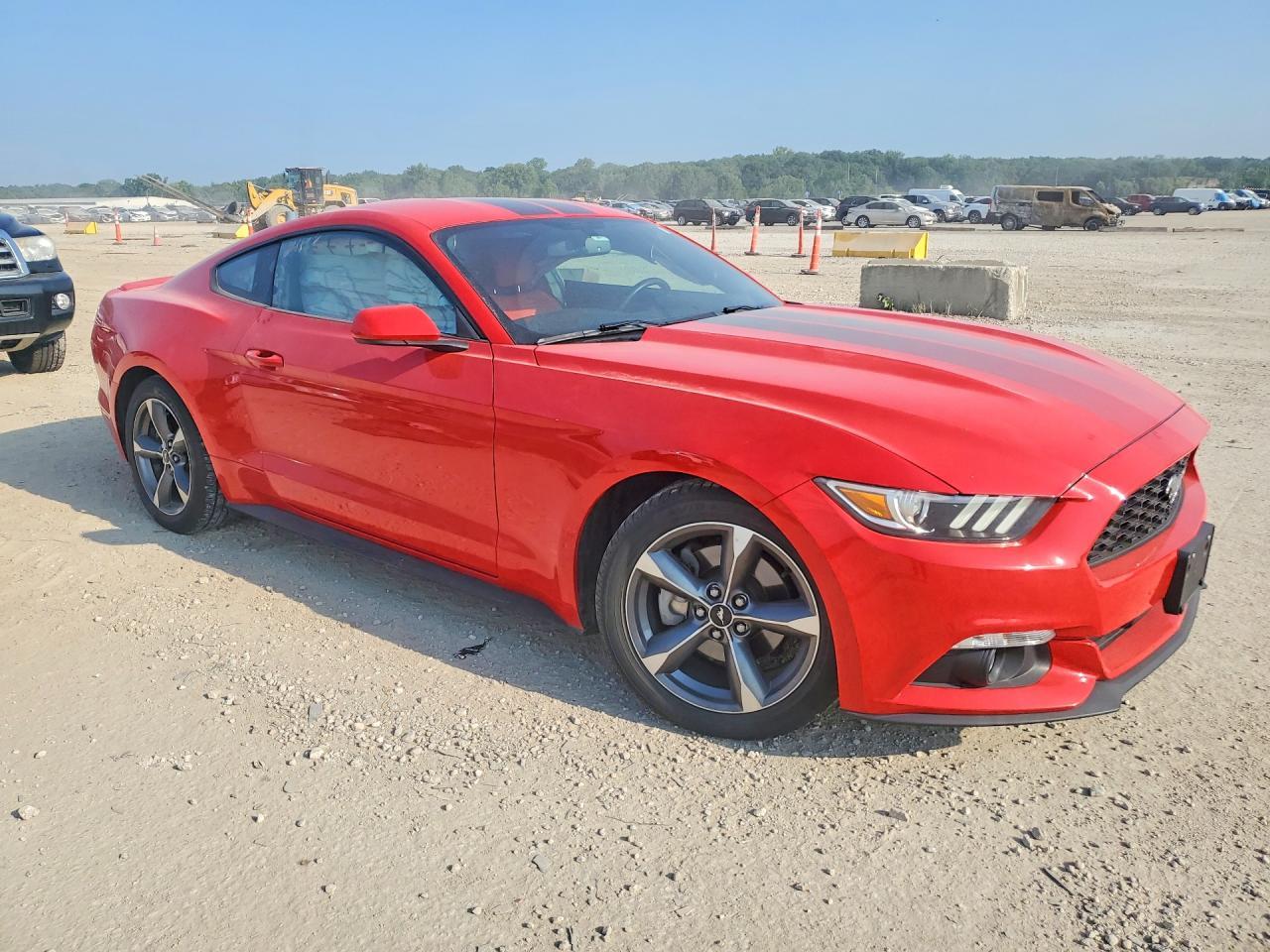 2016 Ford Mustang - zdjęcie 4