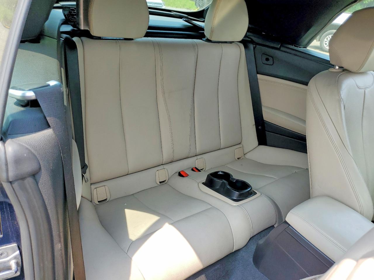 2016 BMW Seria 2 Cabrio 228i - zdjęcie 10