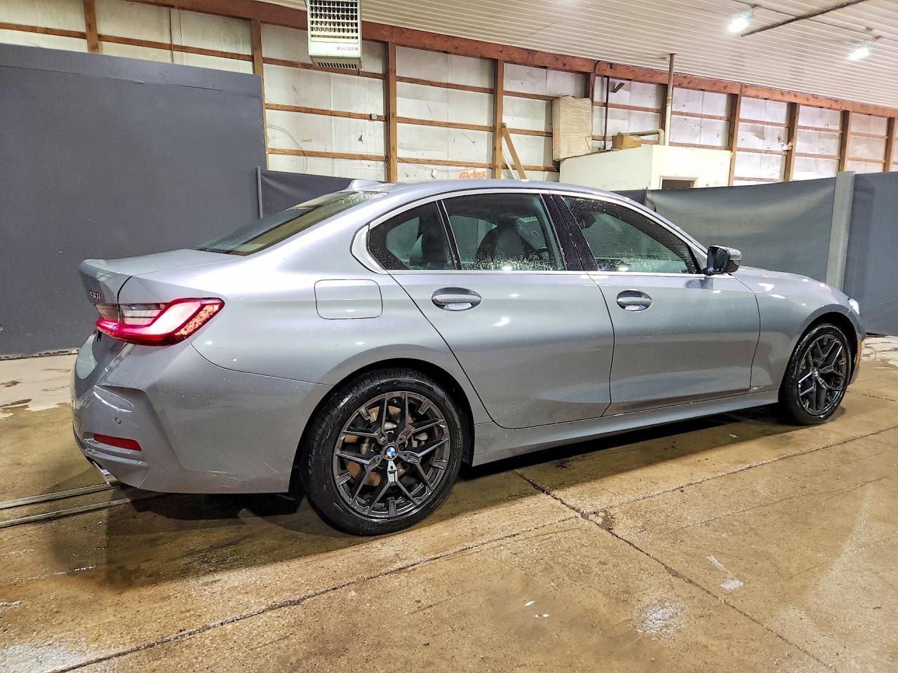 2026 BMW Seria 3 330i - zdjęcie 3